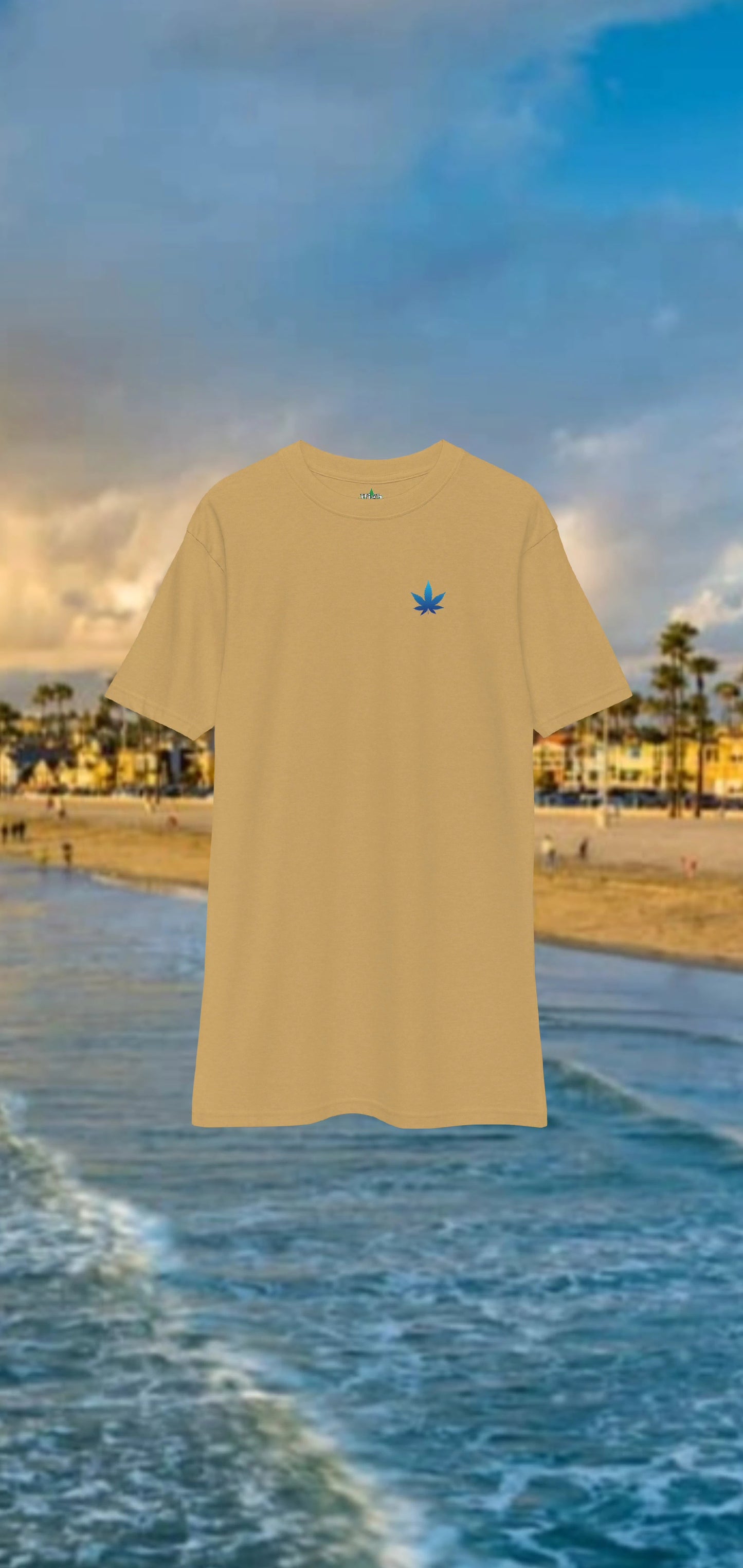 Men’s OC Paddle Board T-Shirt Gold